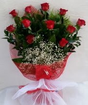 11 adet kırmızı gülden görsel çiçek  Sakarya anneler günü çiçek yolla 