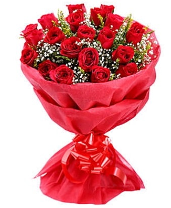 21 adet kırmızı gülden modern buket  Sakarya uluslararası çiçek gönderme 
